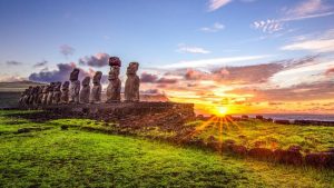 Jejak Raksasa: Mengungkap Misteri Patung Moai di Pulau Paskah